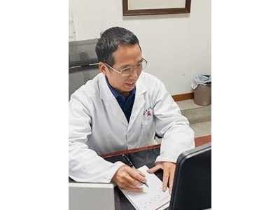 不服输的“暖医生”